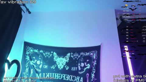 Your virtual girlfriend online show from May 14, 10:27 pm