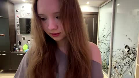 Olivia online show from May 4, 3:08 pm