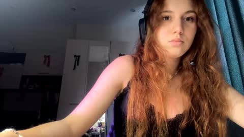 Alice online show from February 8, 11:02 am