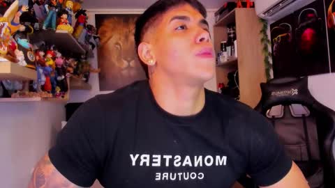 Snapshot of william_dracko9 chatting on March 18, 7:22 am Dracko online show from March 18, 7:22 am