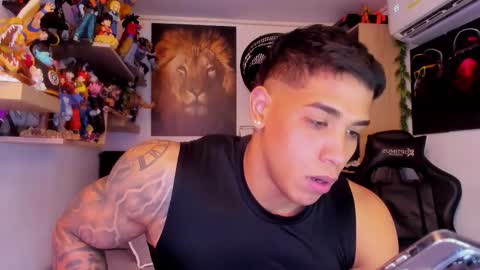 Snapshot of william_dracko9 chatting on March 23, 1:53 am Dracko online show from March 23, 1:53 am