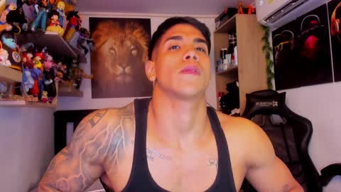 Snapshot of william_dracko9 chatting on April 2, 5:05 am Dracko online show from April 2, 5:05 am