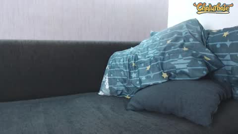 Snapshot of william_henry_a chatting on December 13, 4:05 pm William online show from December 13, 4:05 pm