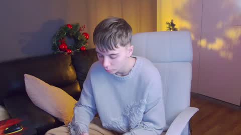 will online show from December 28, 9:30 pm