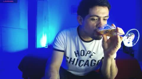 Snapshot of william_steel_ chatting on February 21, 3:18 am William Steel online show from February 21, 3:18 am