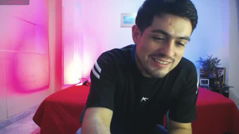 Snapshot of william_steel_ chatting on February 21, 3:46 pm William Steel online show from February 21, 3:46 pm