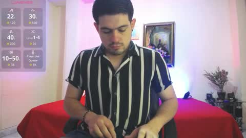 Snapshot of william_steel_ chatting on March 13, 11:28 am William Steel online show from March 13, 11:28 am