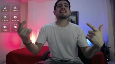 Snapshot of william_steel_ chatting on March 25, 11:38 am William Steel online show from March 25, 11:38 am