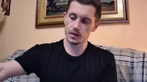 Snapshot of williamarron93 chatting on January 16, 2:15 am williamarron93 online show from January 16, 2:15 am