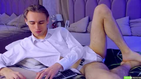 William online show from October 2, 3:13 am