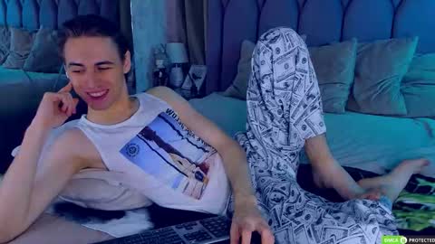 William online show from October 15, 3:17 am