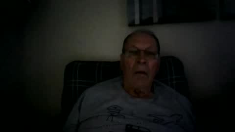 Snapshot of willnedoher chatting on April 11, 12:20 pm Willhedoher online show from April 11, 12:20 pm