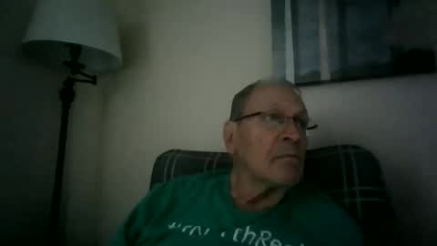 Snapshot of willnedoher chatting on April 17, 1:47 pm Willhedoher online show from April 17, 1:47 pm