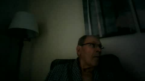Snapshot of willnedoher chatting on April 19, 11:53 am Willhedoher online show from April 19, 11:53 am