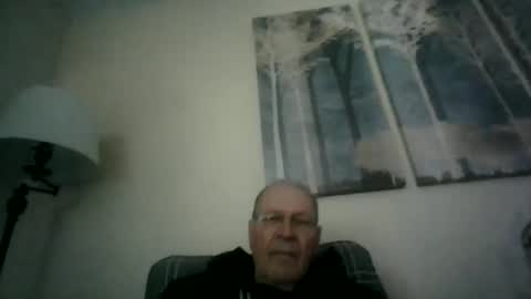 Snapshot of willnedoher chatting on April 23, 12:29 pm Willhedoher online show from April 23, 12:29 pm