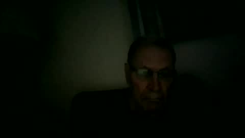 Snapshot of willnedoher chatting on April 28, 11:37 am Willhedoher online show from April 28, 11:37 am