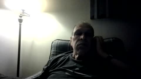 Snapshot of willnedoher chatting on May 8, 3:12 am Willhedoher online show from May 8, 3:12 am