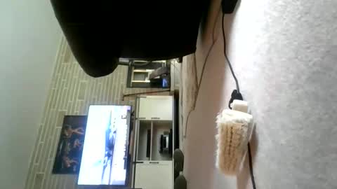 Snapshot of willnedoher chatting on May 8, 3:17 pm Willhedoher online show from May 8, 3:17 pm