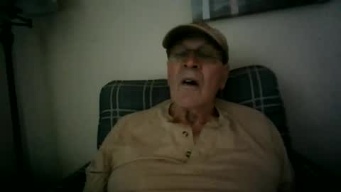 Snapshot of willnedoher chatting on May 14, 2:02 pm Willhedoher online show from May 14, 2:02 pm