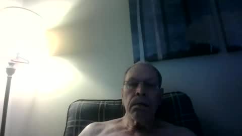 Snapshot of willnedoher chatting on May 18, 11:38 am Willhedoher online show from May 18, 11:38 am