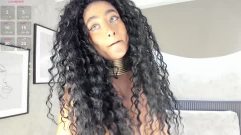 Ms Willow online show from December 3, 10:51 pm