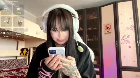 Kate online show from May 12, 11:18 am