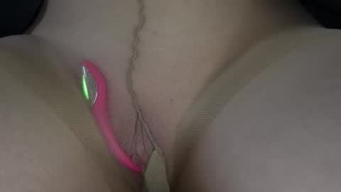 Willow online show from February 9, 6:01 pm