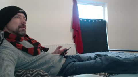 willybewildstone online show from November 18, 9:25 am