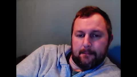 willywinkwer online show from February 18, 6:42 am