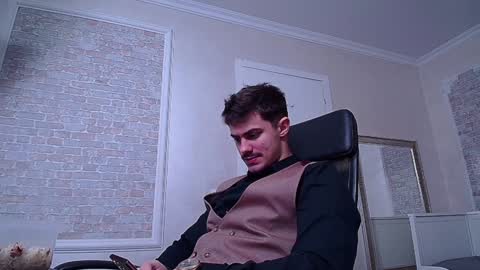 Snapshot of wilsonjules chatting on January 17, 5:30 pm WilsonJules online show from January 17, 5:30 pm