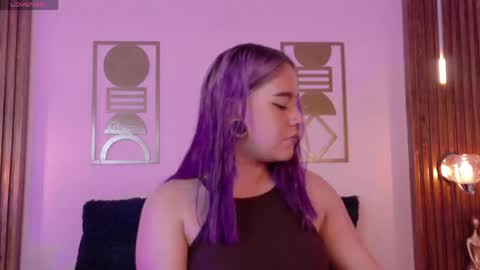 Snapshot of winchester_hanna chatting on April 21, 8:34 pm Winchester Hanna online show from April 21, 8:34 pm