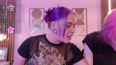Snapshot of winchester_hanna chatting on May 31, 8:32 pm Winchester Hanna online show from May 31, 8:32 pm