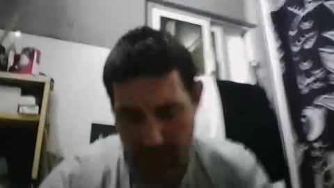 Snapshot of windowpane5 chatting on February 20, 8:09 pm windowpane online show from February 20, 8:09 pm