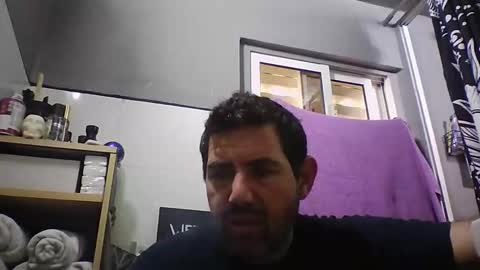 Snapshot of windowpane5 chatting on March 1, 11:56 am windowpane online show from March 1, 11:56 am