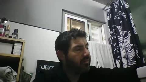 Snapshot of windowpane5 chatting on March 8, 3:05 pm windowpane online show from March 8, 3:05 pm