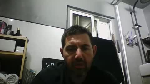 Snapshot of windowpane5 chatting on March 29, 7:25 pm windowpane online show from March 29, 7:25 pm