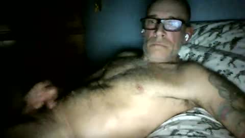wingnutt765733498294 online show from April 30, 7:25 am