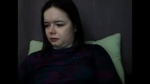 Snapshot of winter__white_rose chatting on February 7, 11:34 am Emma online show from February 7, 11:34 am