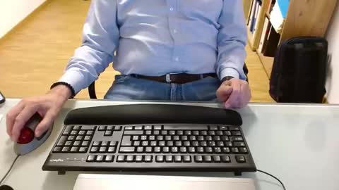 winterfreund99 online show from November 16, 12:33 pm