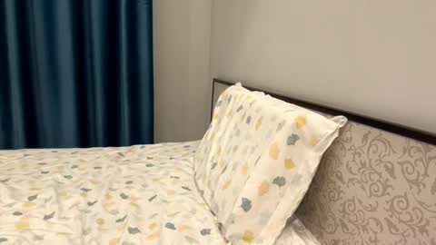 Amina online show from November 27, 3:14 pm