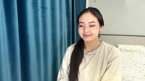 Amina online show from February 19, 3:52 pm