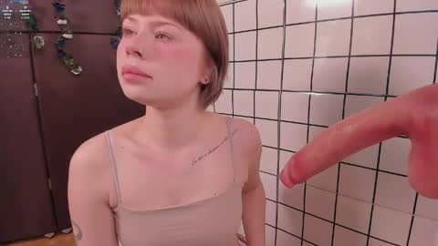 Snapshot of wintershy chatting on April 19, 8:24 am Sophie weight 50kg height 160 online show from April 19, 8:24 am