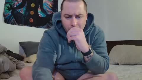 Snapshot of wisserd chatting on March 9, 12:21 am wisserd online show from March 9, 12:21 am