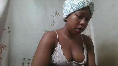 wissinaaa online show from October 5, 11:46 pm