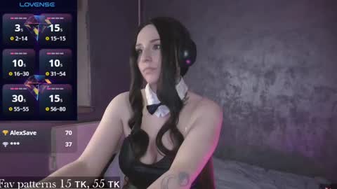 Snapshot of witchmooon chatting on February 12, 8:29 pm Kiara online show from February 12, 8:29 pm