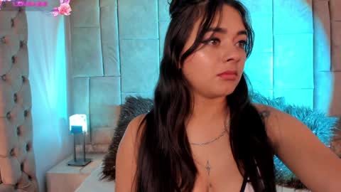 Andrea  online show from December 14, 4:34 am