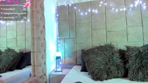 Andrea  online show from December 23, 7:28 am
