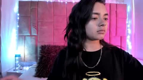 Andrea  online show from February 8, 4:03 am