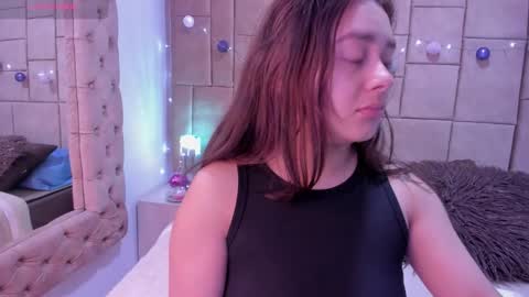Andrea  online show from September 16, 5:19 am