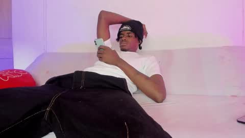 Wiz and Candy online show from November 8, 11:36 pm